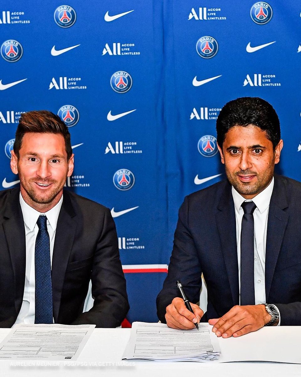 sourcednewsgh's tweet photo. Medicals✅ Paper works ✅ Here we go! Lionel Messi is PSG #MessiPSG https://t.co/UDSCnz2yEm