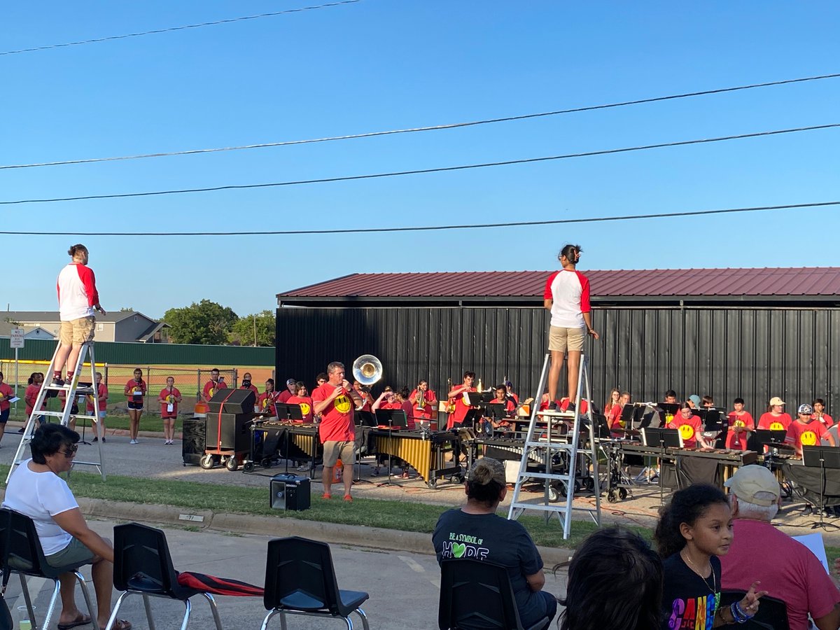 WFHS Big Red Band tweet media