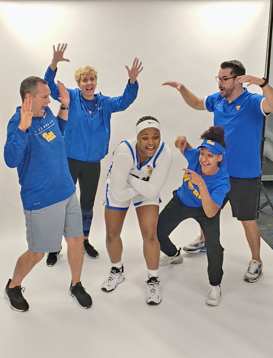 Adrena Gordon tweet media