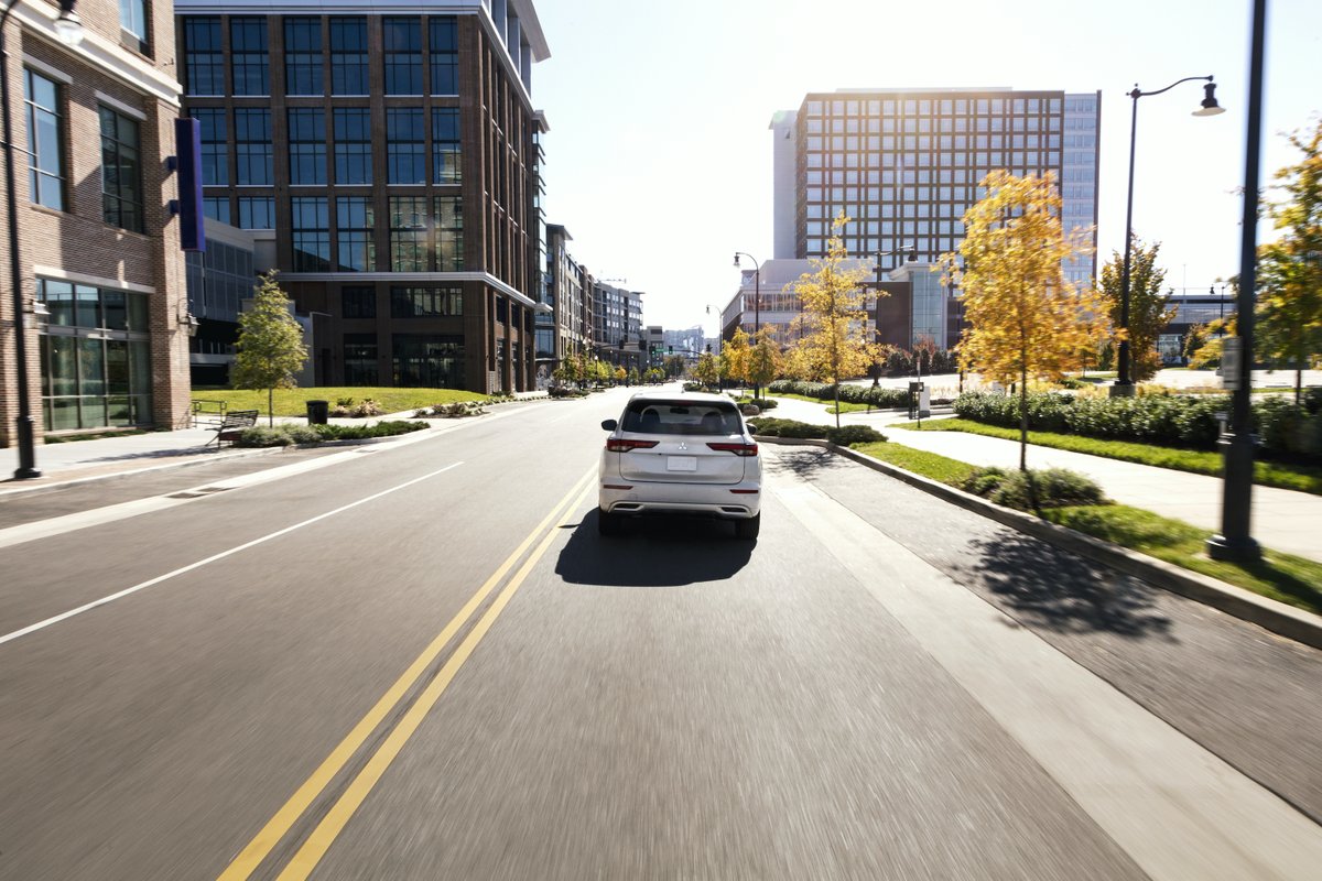 mitsucars's tweet photo. The 2022 #MitsubishiOutlander = Unlimited exploration potential. Enjoy the #SummerinStyle with the #SummerSalesEvent today. Explore offers: https://t.co/H1RjIokQdH https://t.co/2OQCxPjEh9