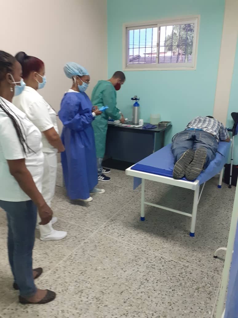 LilyWad75051099's tweet photo. "Médicos y No Bombas "
  "Médicos y No Bombas "
#BrigadaHenrryReve #SomosContinuidad #CubaPorLaVida #CubaCoopera #ACubaPonleCorazón  @Cubacooperabol2 @CubaVa_Bolivar2 
@cubacooperaven 
@DocenciaVen 
@AdanVillavicen5 
@Anayans09695629 https://t.co/vRb0dPQaYU
