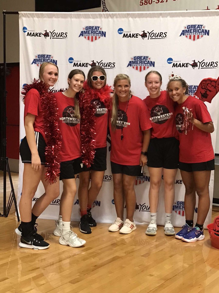 WKE Basketball Club (@wke_hoops) on Twitter photo Thank you <a href="/coachtdiess/">Tasha Diesselhorst</a> for having our players down to <a href="/NWOSUWBB/">Lady Rangers</a> elite camp!!
#WKE Thank you <a href="/coachtdiess/">Tasha Diesselhorst</a> for having our players down to <a href="/NWOSUWBB/">Lady Rangers</a> elite camp!!
#WKE
