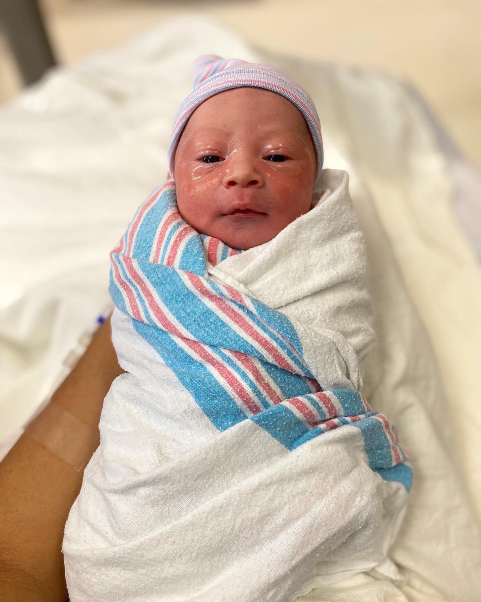 g_roddd's tweet photo. Welcome to the world my son💙 #onehappydad !!!! https://t.co/r8SUPCJzKX