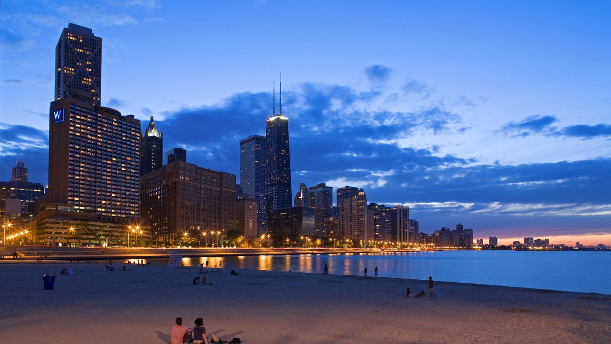 LindaSkitka's tweet photo. The University of Illinois at Chicago Psych Dept is hiring in social, clinical, and behavioral neuroscience this year! We're a R1 university with competitive salaries and start-up, an excellent PhD program, amazing undergrads, all in a world-class city! (Plze RT!) https://t.co/g4xCYxqsmM