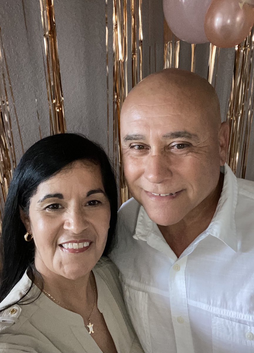 lisajinnaples's tweet photo. Happy 25th Anniversary to my amazing husband,friend,and partner in this journey of life &amp; marriage.We’ve been blessed to build a beautiful life together filled with love &amp; family.Can’t wait to see what the next 25 have in store! Love you immensely!❤️❤️❤️ https://t.co/Pn3PUJddKT