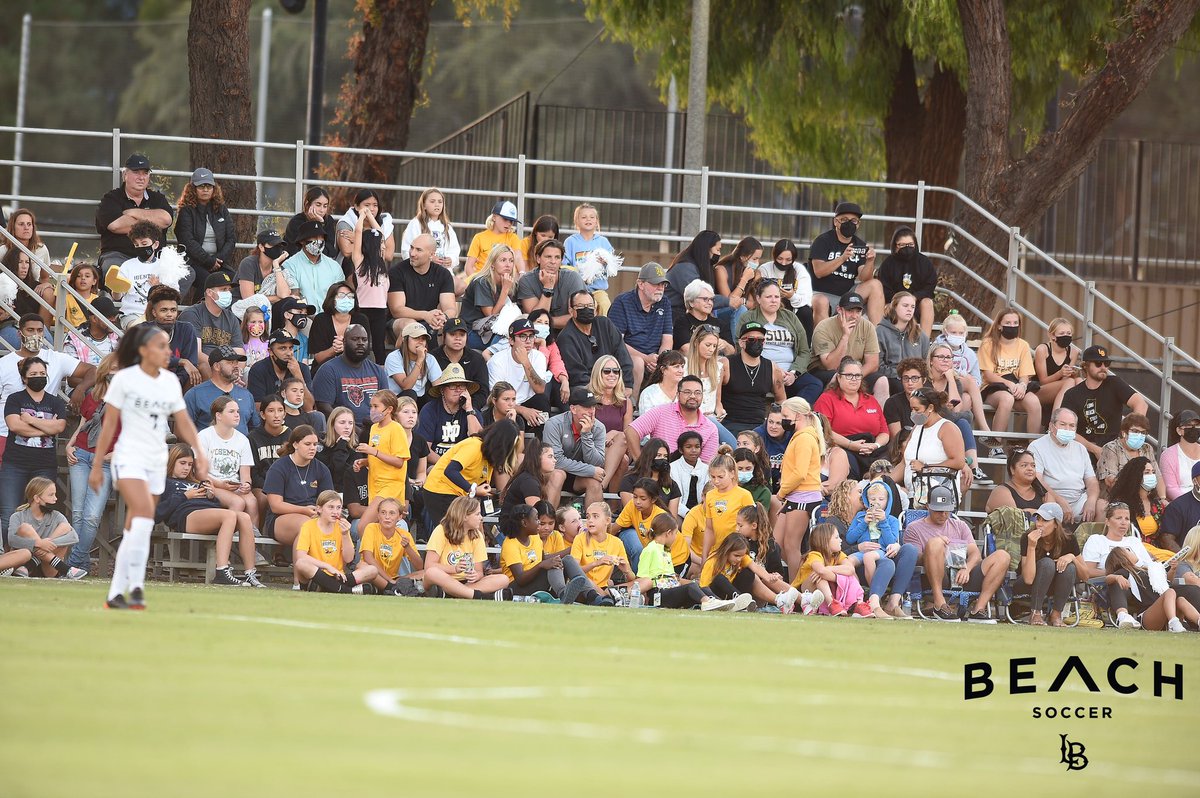 LBSUAthletics's tweet photo. Thank you all for coming out and supporting @LBSUSoccer at our Beach is Back event!
Donβt forget to come on out this Thursday at 7pm against LMU!
#GoBeach #BeachisBack https://t.co/GQqkoOrjqt