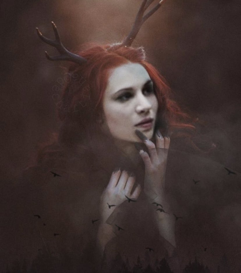 AmeliaRBlaire's tweet photo. QRT with a pic of yourself as the sexy villain of the story arc. 

Photo edit by Dechartiana on IG https://t.co/cOQuLYDtbc