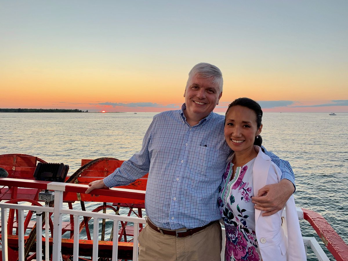 PattyHKim's tweet image. Erie sunset with my husband. I’ll be back soon!