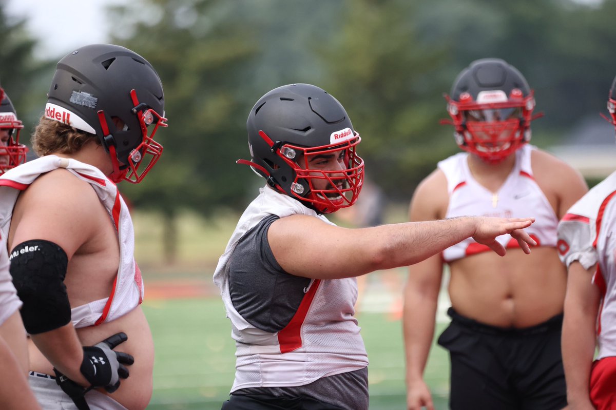 SXUAthletics's tweet photo. The preseason for @SXUFootball is underway for the Cougars! #GoCougs🐾🏈 #WeAreSXU https://t.co/psGbgJ01T3