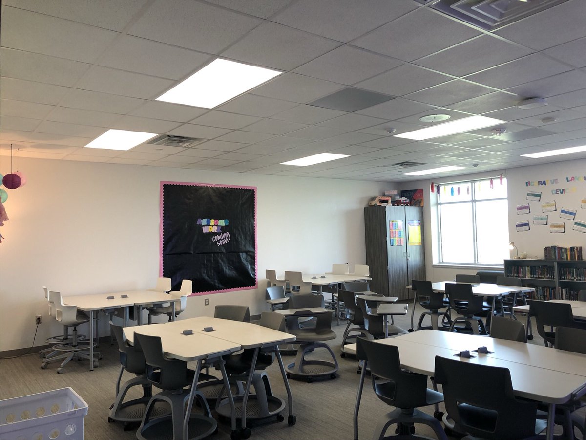 MsKlohnELAR's tweet photo. Can’t wait to meet my new kiddos!! https://t.co/VkPVld2b7k