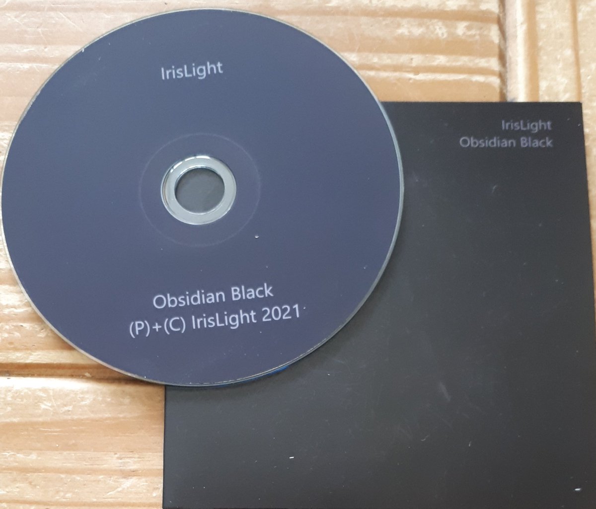 irislight's tweet image. irislightmusic.bandcamp.com/album/obsidian…

The cdr's in card wallets arrived for my IrisLight album "Obsidian Black", and they look great!