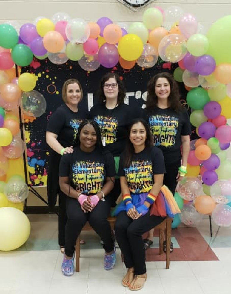 RaeneishaT's tweet photo. Yesterday was one for the books! A fun and engaging day of team building! From line dancing, obstacle courses, and scavenger hunts we bonded and shared many laughs! We are ready to shine bright this year! Watch us work while we glow and grow! 🐾🐾🐾
#LamarCisd #BeTheOneLCISD https://t.co/dSEWRT9XXf
