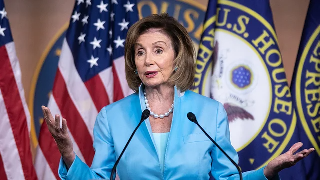 thehill's tweet image. BREAKING: House to cut recess short, take up Democratic budget plan hill.cm/YwhuKYu