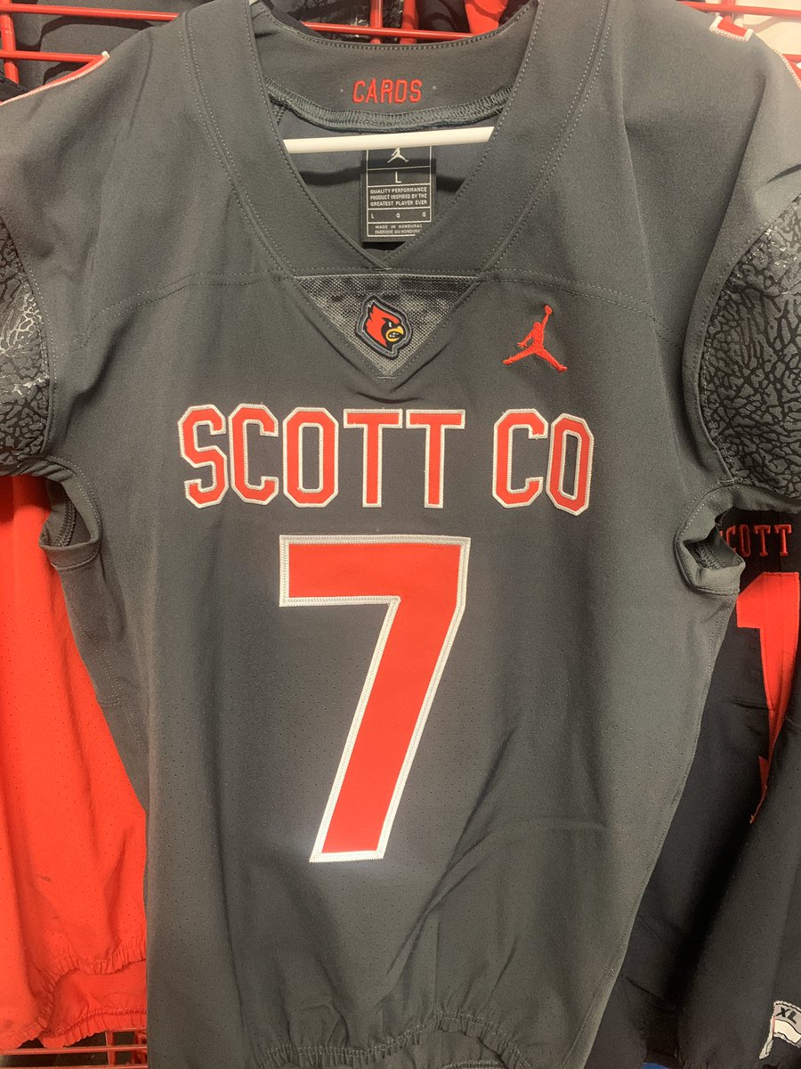 cards_football's tweet photo. Somebody say Jordan? New addition to equipment room today! Straight 🔥 https://t.co/JtGDHkHC9x