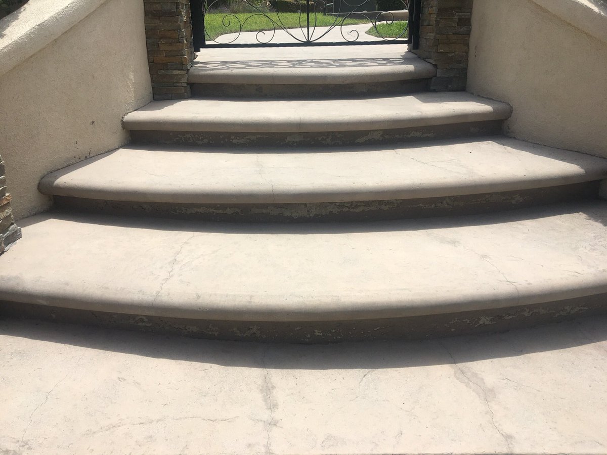 sandblastking's tweet photo. #sandblasting #concrete to remove failed coating 
#alliedsandblasting #sandblastking #mobilesandblast #sandblastedconcrete #entrepreneur #outdoors #working #smallbusiness #artist #OldSchool #experience #California #money #SocialMedia #brand #goodvibes https://t.co/UWgM64saKZ