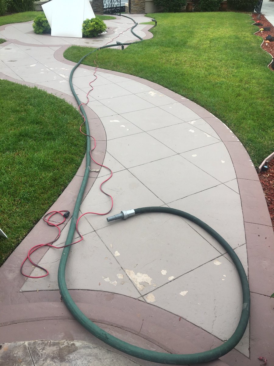 sandblastking's tweet photo. #sandblasting #concrete to remove failed coating 
#alliedsandblasting #sandblastking #mobilesandblast #sandblastedconcrete #entrepreneur #outdoors #working #smallbusiness #artist #OldSchool #experience #California #money #SocialMedia #brand #goodvibes https://t.co/UWgM64saKZ