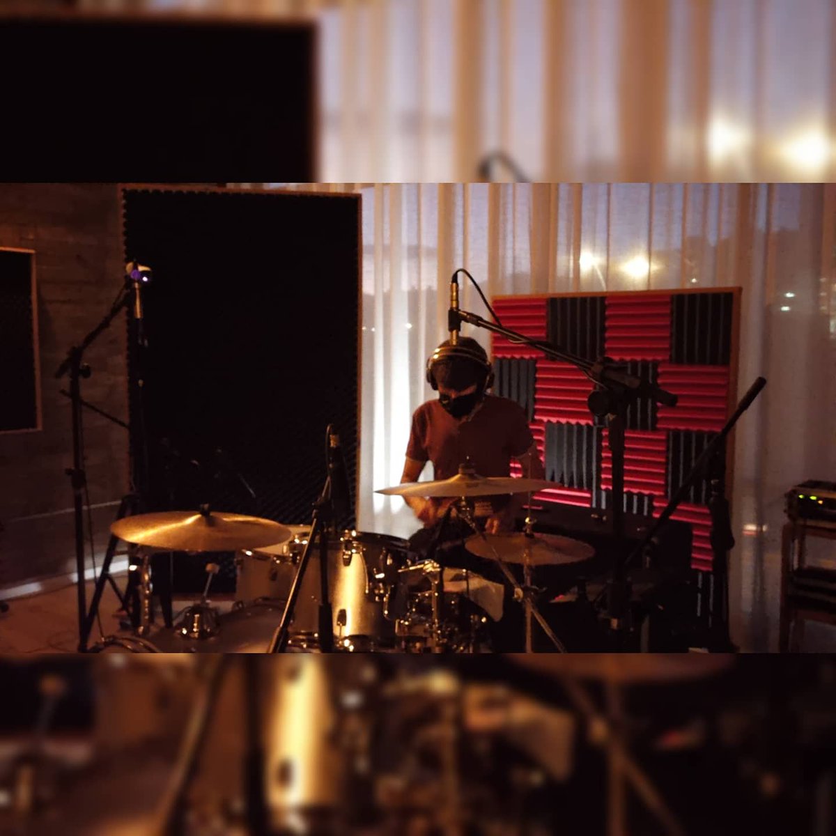 somoscanvas's tweet photo. Huele a Nuevo 👃🤩

@betovidalg trackeando 🥁

#SomosCanvas #Recording #NuevoDisco @onepotmexico @nomorecords https://t.co/dniwoCyRqG