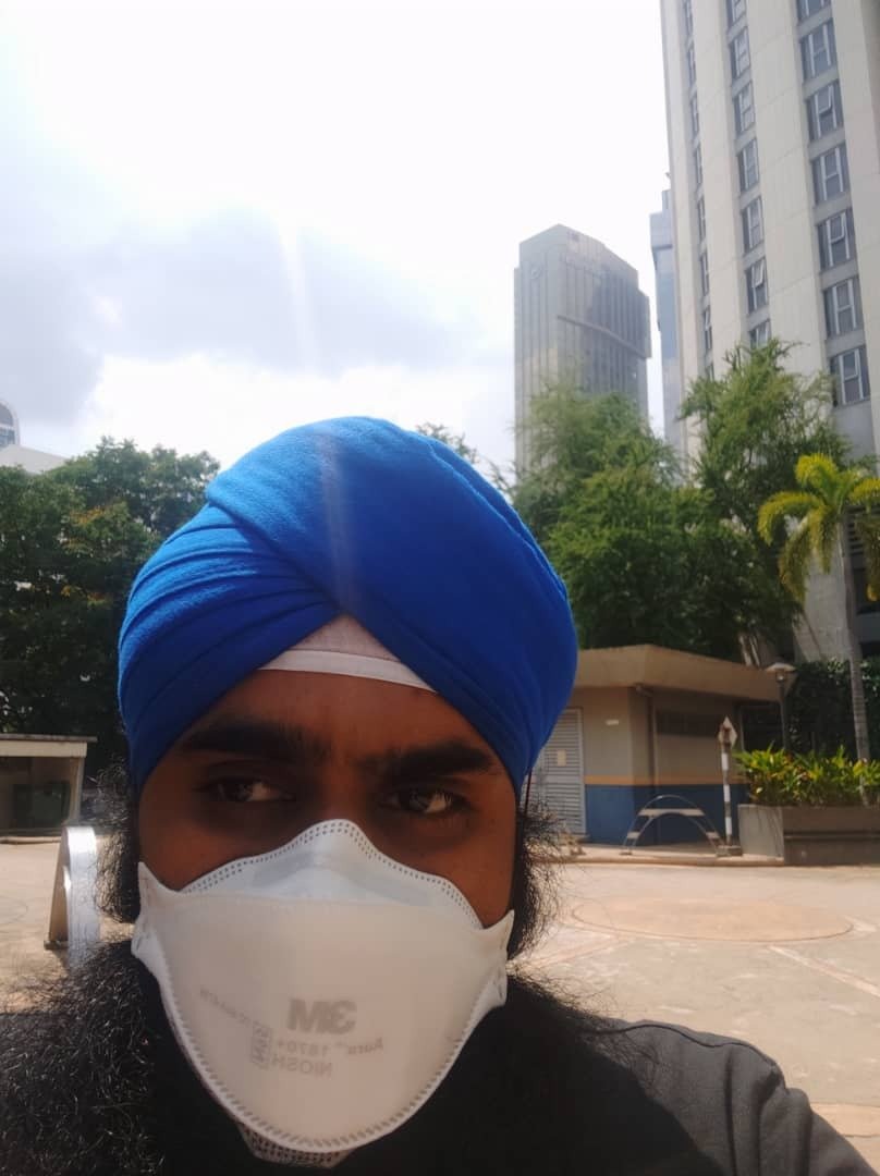 Gurpz's tweet photo. Day 3 Hunger Strike:

I am thinking about what @flizzow said 'apa khabar'. "Masa bila lapar semua makan mi segera". 

I wld do anything for a Maggie goreng right abt now. 

But just like in the song, 
"Kadang-kala waktu berhenti
Ku toleh kesisi
Engkau tiada di sampingku" 
 
(1/2) https://t.co/StJOhsUbmm
