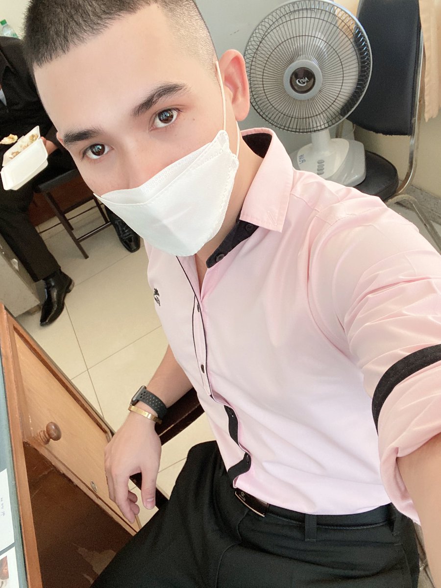 เปลี่ยนชุดทำงานก็ดีแฮะ ☺️