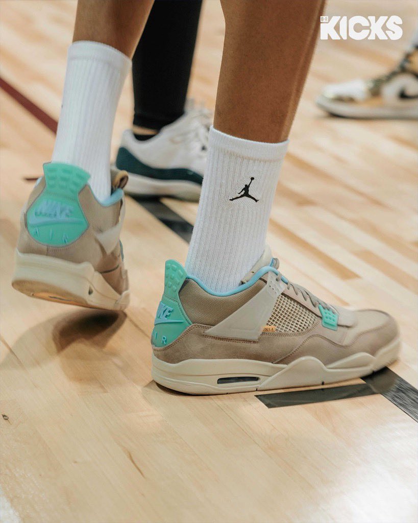 jordan 4 union taupe haze on feet