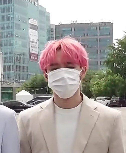 cuitantheboyz's tweet photo. guyss ada bayi rakun pke maskerr😷 🖤 https://t.co/aoADfgTNpK