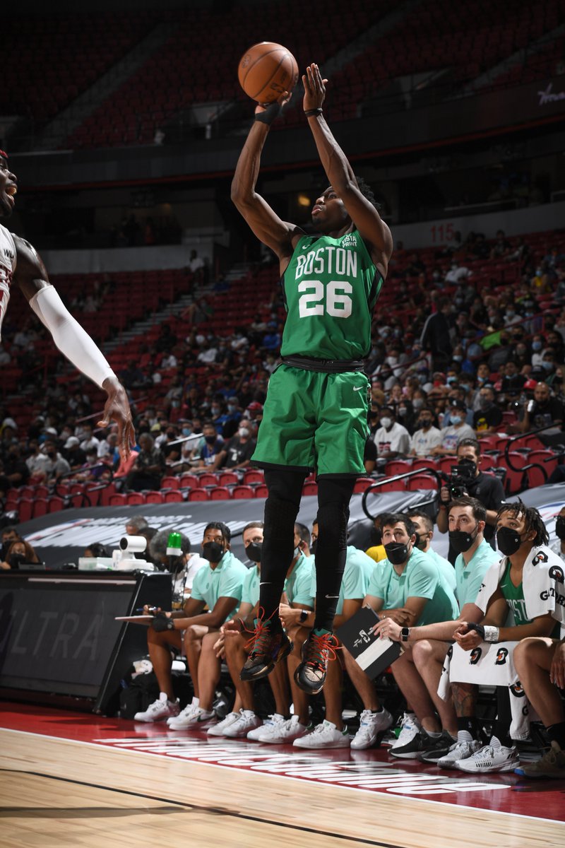 31 PTS, 7 THREES for Aaron Nesmith on ESPNU... and it's still the 3rd quarter! #NBASummer