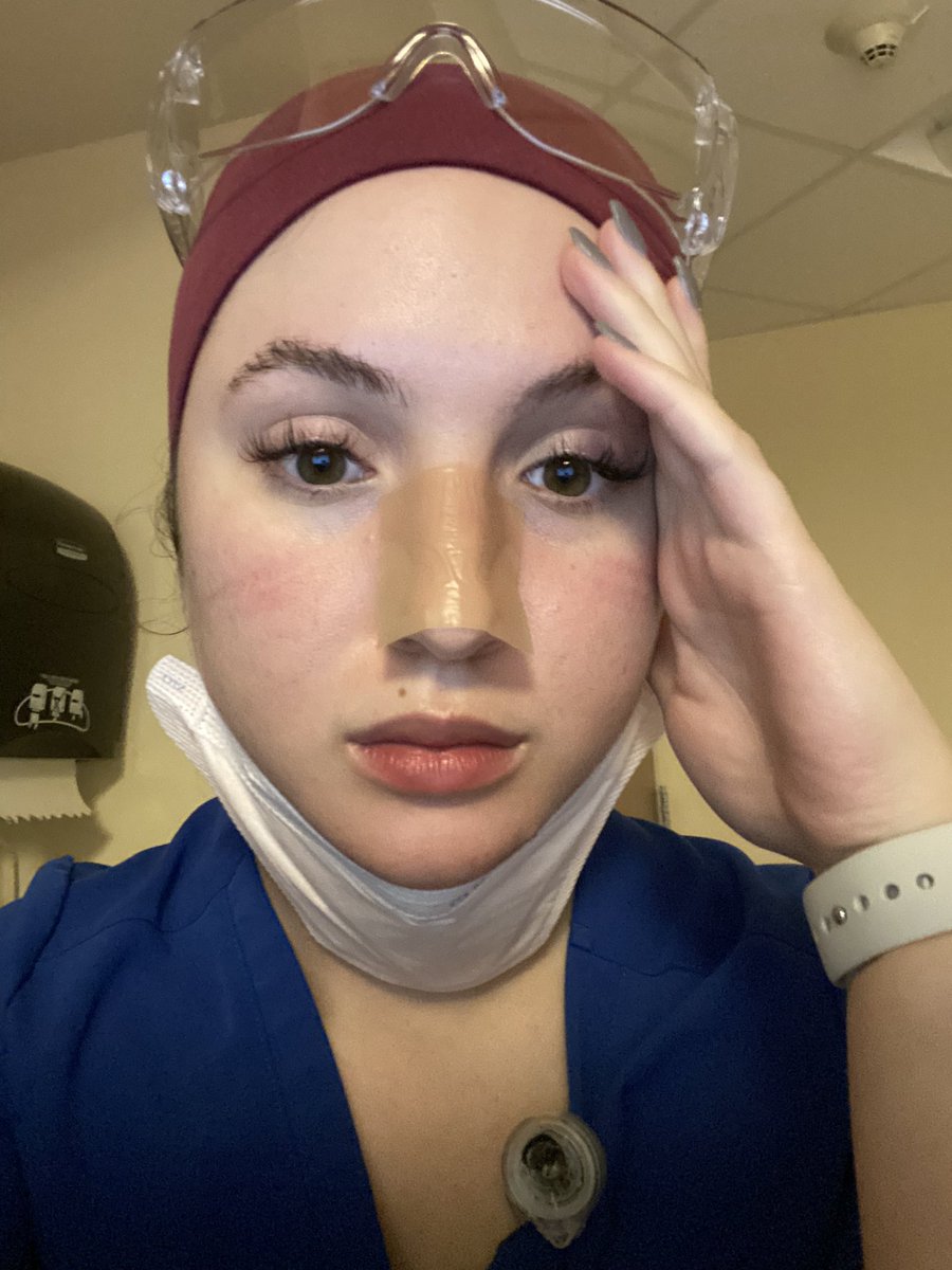 sarahlizwarren's tweet image. We are so tired. Our hospital admins are silently expecting us to push forward in rapidly deteriorating conditions. Instead of retaining core staff the last 18 months they pushed us away. Our Covid census has now surpassed the peak in 2020 with a skeleton of the workforce we had.