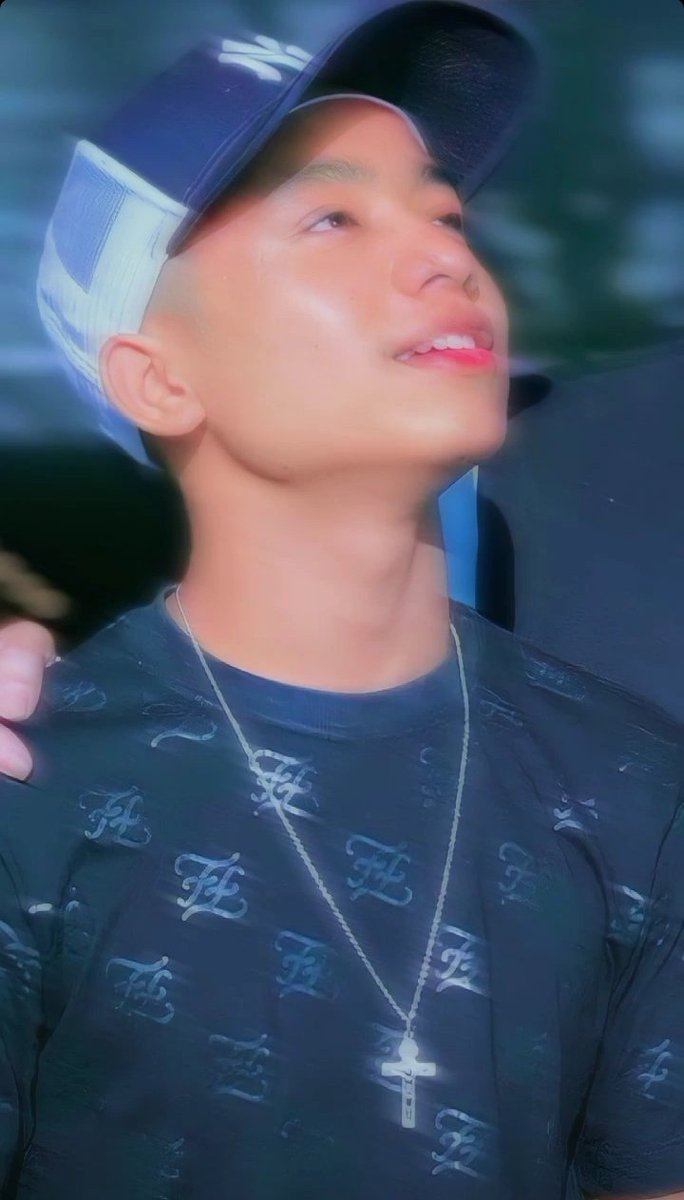 Katanya ppkm di perpanjang sampai kau jadi milikku!! Jiiiiakkhh
*tertampar sama yang di leher