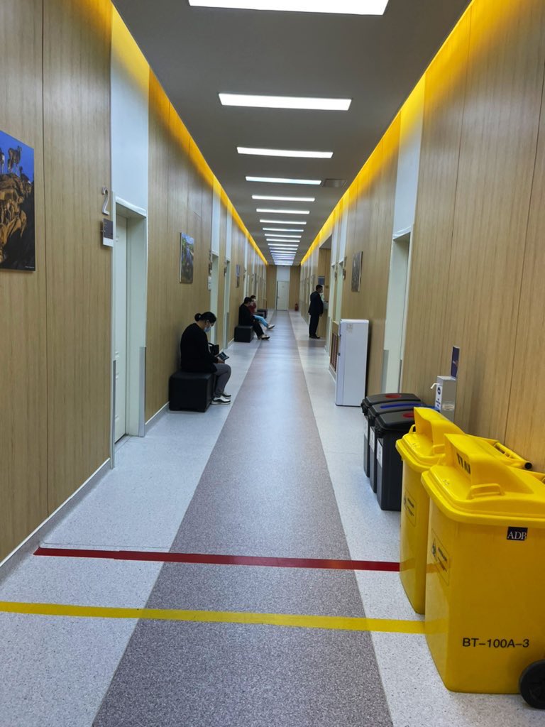 1-р эмнэлгийн дэмжих төв гэж ийм гоё газар байдаг болсон байнашд 😍 эмч сувилагч нарын харьцаа нтр бүүр нэг гоё 🤩 сүүлд хэзээ ч 1-р эмнэлэг орсон юм бөө мэд 😍