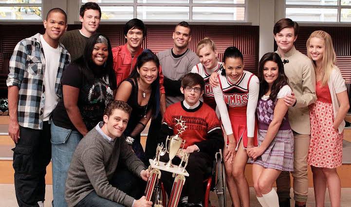 creepsilog's tweet photo. What are your favorite Glee songs? Who are your favorite characters? Do you think the show is cursed? Chime in na sa Spotify Q&amp;A here https://t.co/T53oMdCzVy

https://t.co/gmH8uXJibw
#SpotifyPinoyPodcasts https://t.co/YGaJ2tswTz