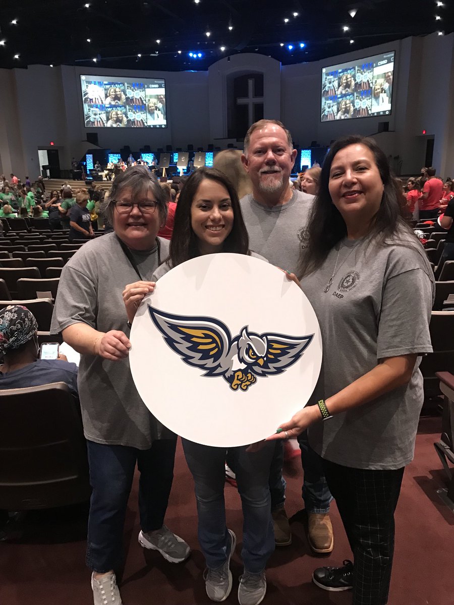 feaganembob's tweet photo. CSISD DAEP supporting our CSISD Friends and their students! #FramingSuccess ⁦@CollegeViewHS3⁩ https://t.co/43rZ8eb5LQ