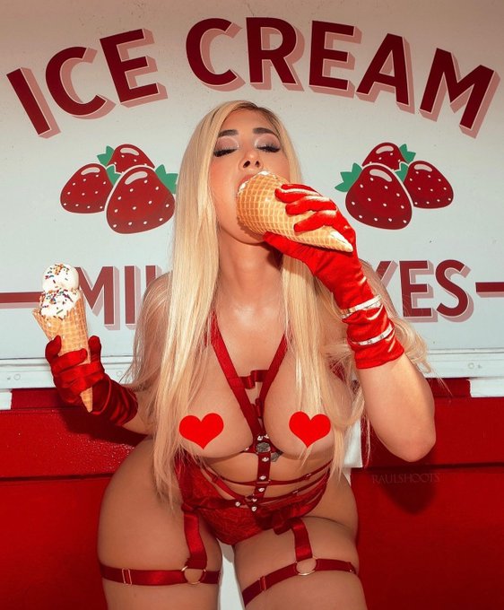 New movie 🎥 🍿 only on https://t.co/YK74dHhIlf https://t.co/050OE6ZSDY<a href="/tag/valeriekay"class="tags"><span>#valeriekay</span></a><a href="/tag/valeriekaywet"class="tags"><span>#valeriekaywet</span></a>