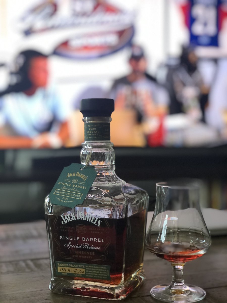 E.O.Anderson tweet media