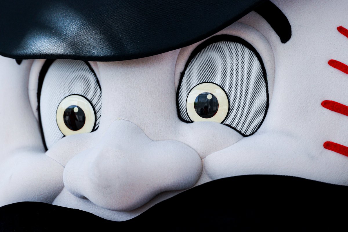 Dare you to look into these eyes and say it...