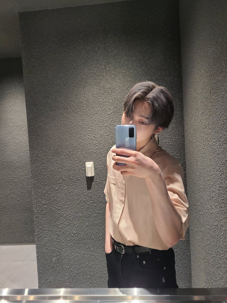 Kaya_jess's tweet photo. Sunoo with this hair just be hitting different😫#ENHYPEN #ENGENE #SUNOO #ENHYPEN_SUNOO https://t.co/igH18R9fQV