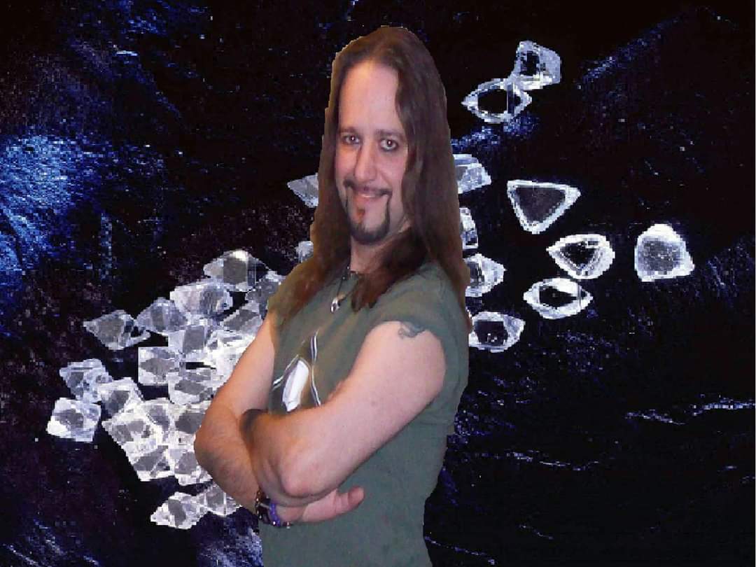 Come on over to digitalrevolutionradio.com with Diamond Sam Lavalerie live now