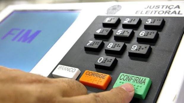 Tracklist On Twitter A Pec Que Propunha O Voto Impresso Nas Eleicoes Foi Rejeitada E Arquivada Pela Camara Dos Deputados A Proposta Conseguiu 229 Votos A Favor Mas Precisava De 308 Para