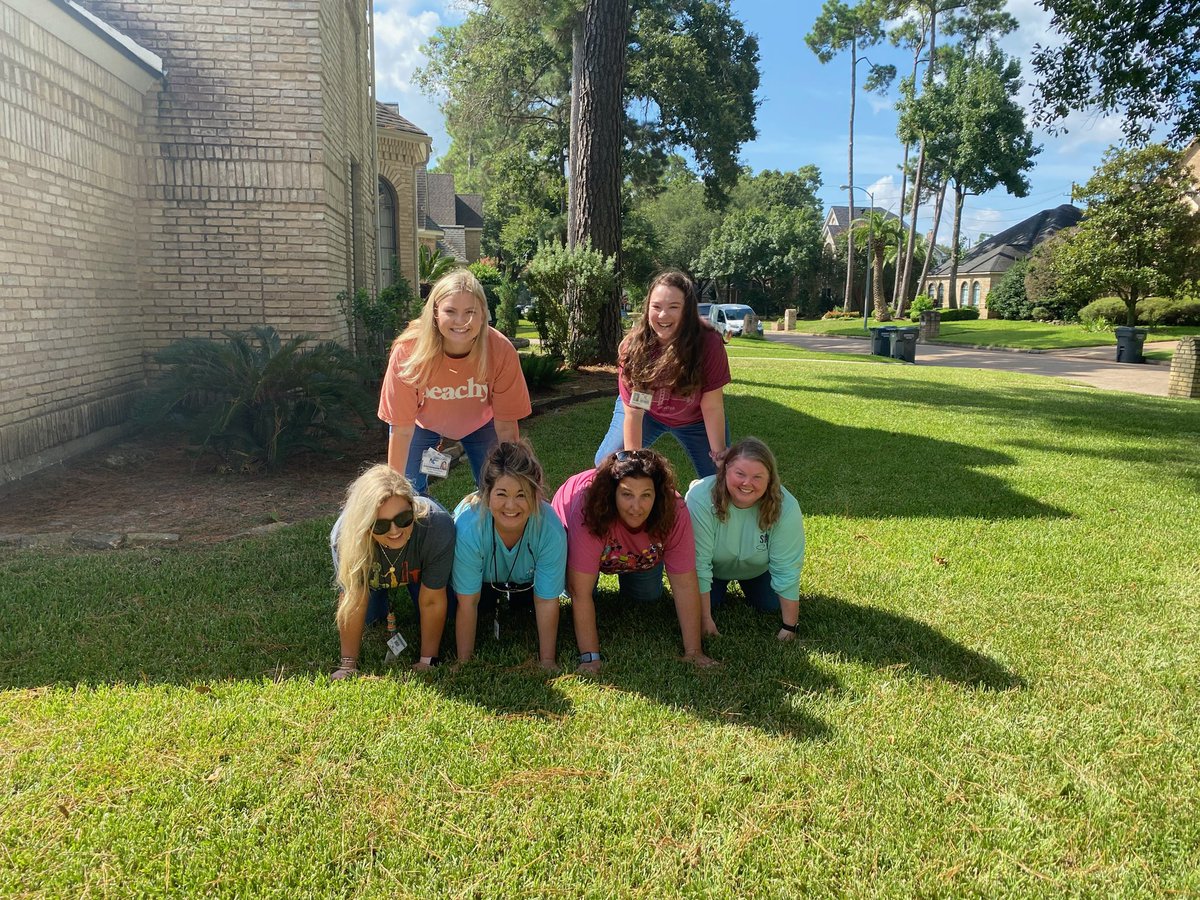 Meagan Torres tweet media