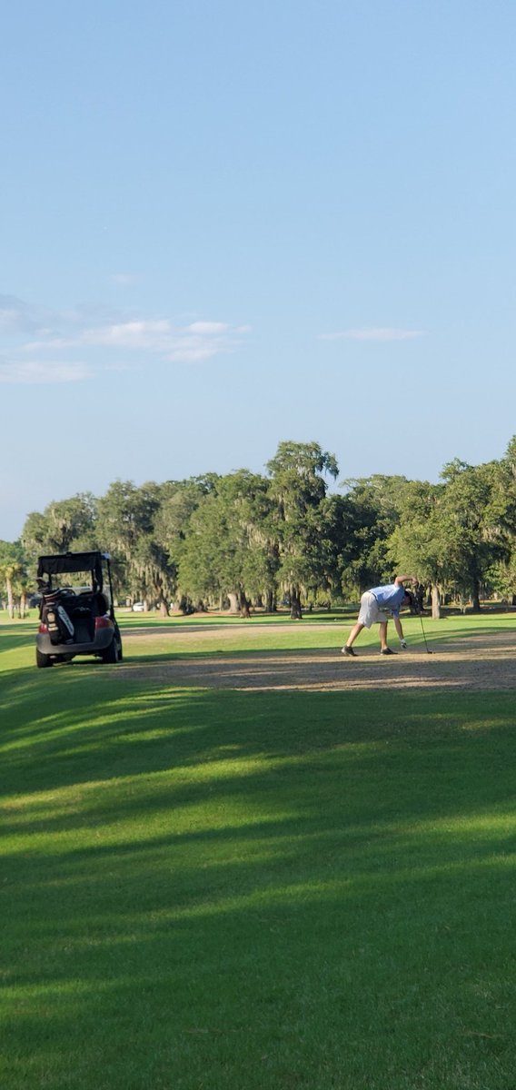 reeebert's tweet image. #thegrinddoesntstop @DWGolfClub day 2 of aeration!   The staff crushed it!  And our General manager Rich Rankin played his marathon golf rounds for @FoldsofHonor