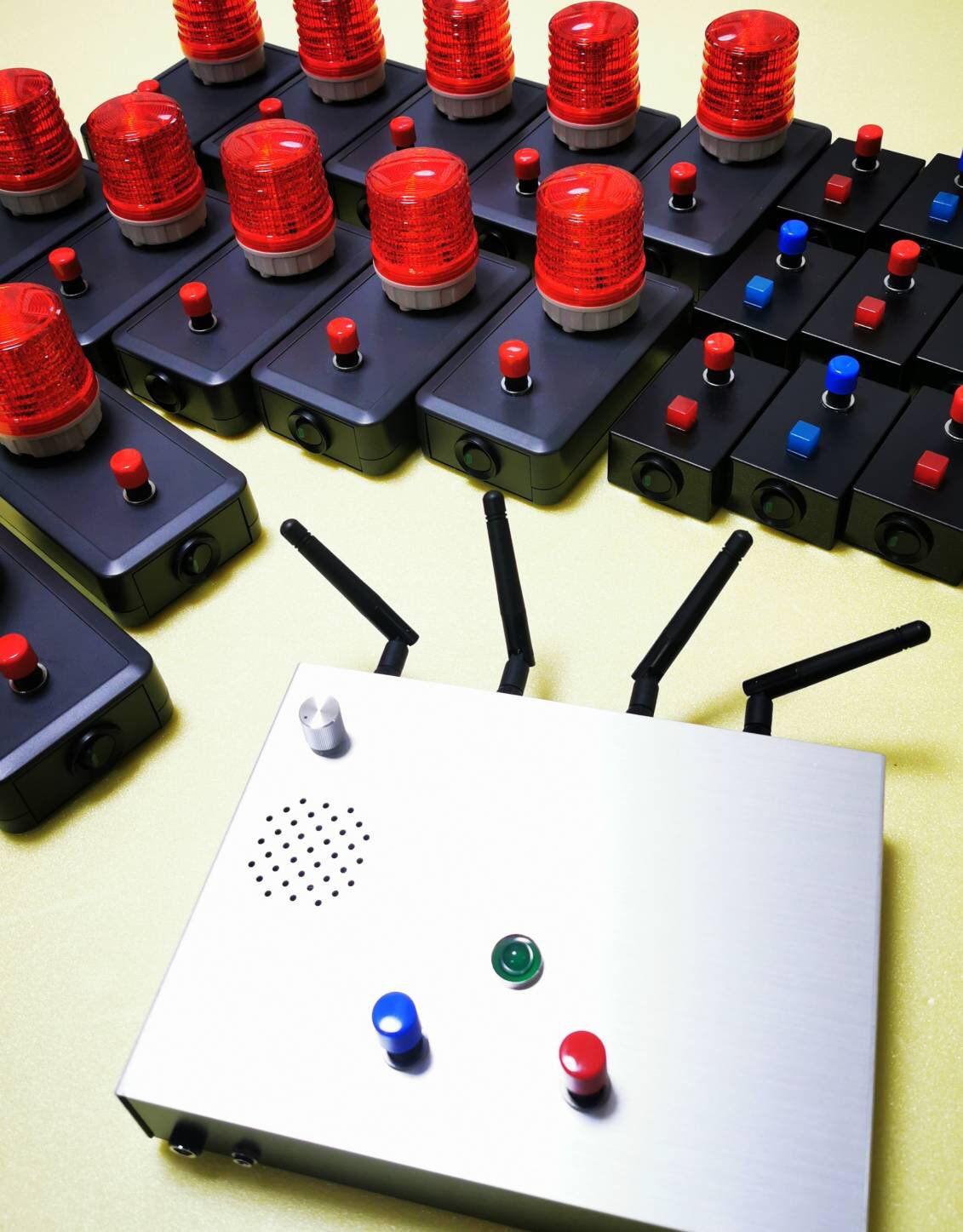 早稲田式早押し機