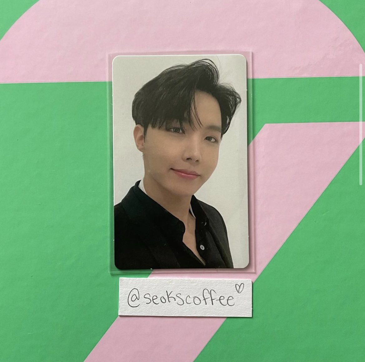 seokscoffee's tweet image. WTT bts memories of 2020

have: hobi
want: yoongi
📍canada

comment or dm to trade!

#BTSTrade @BTSTradingPC @BTS__TRADING @BTStradePC

namjoon seokjin yoongi hobi hoseok jhope jimin taehyung jungkook trade wtt