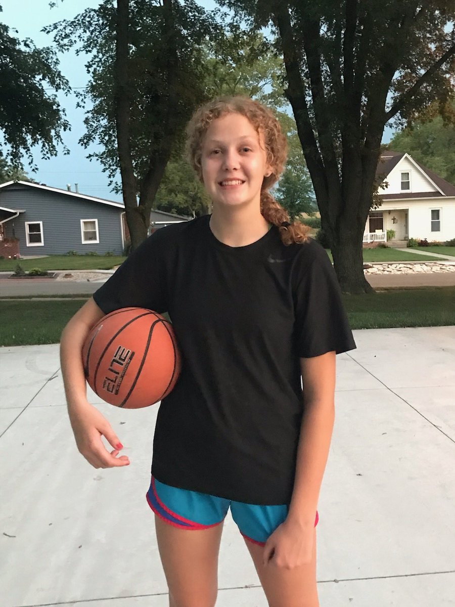 So. Shea Wurtz finished her 5000 make challenge tonight! Shea has worked hard to increase her shooting range this summer. ⁦@CCEBoysHoops⁩ ⁦<a href="/baker_kansas/">Art Baker</a>⁩ #CliftonClydePride