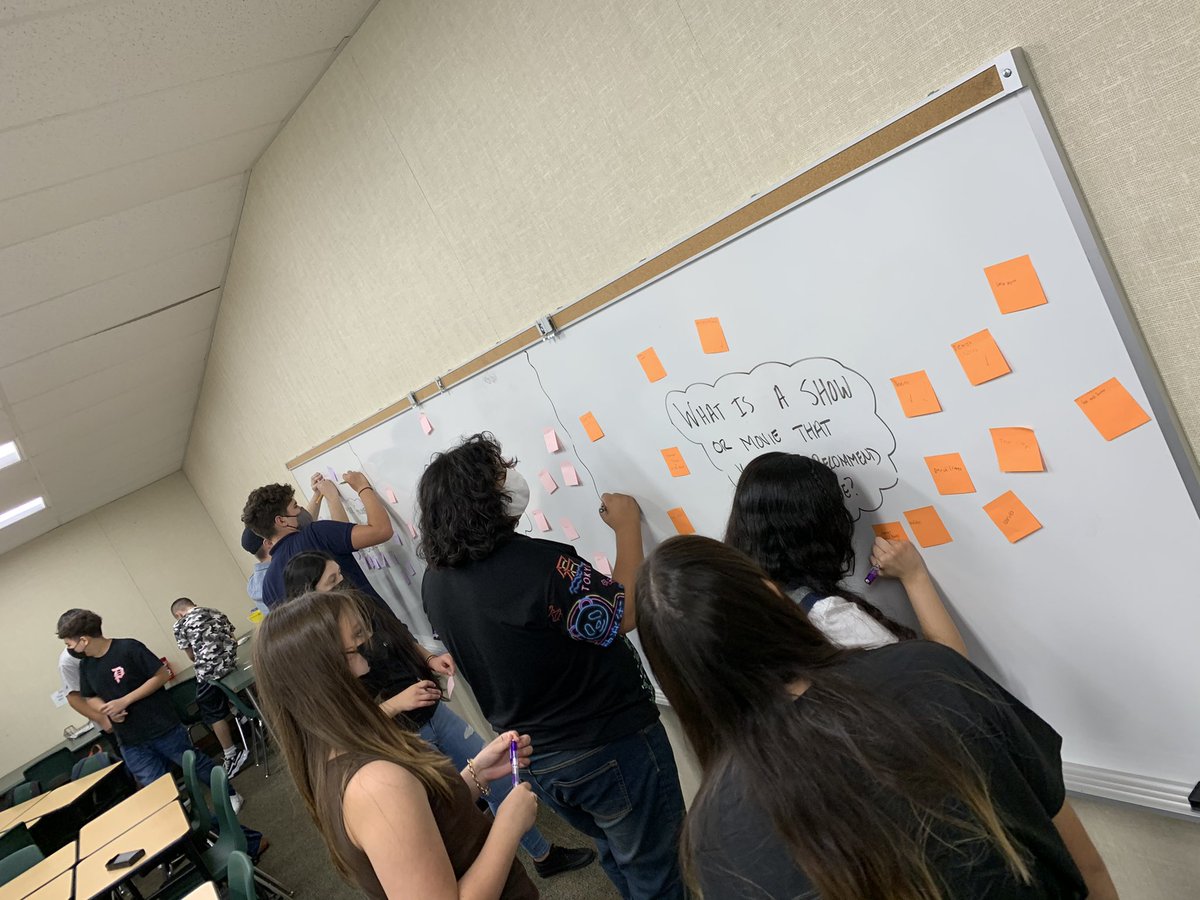 frescas_mr's tweet photo. Awesome first day of school! Culture Building stations around the class went extremely well. If this is any indication, it is going to be an amazing year. #bsdWelcomeback #SummitBears @SummitHS_Bears @BurtonSchools https://t.co/4gGOW6Lwzi