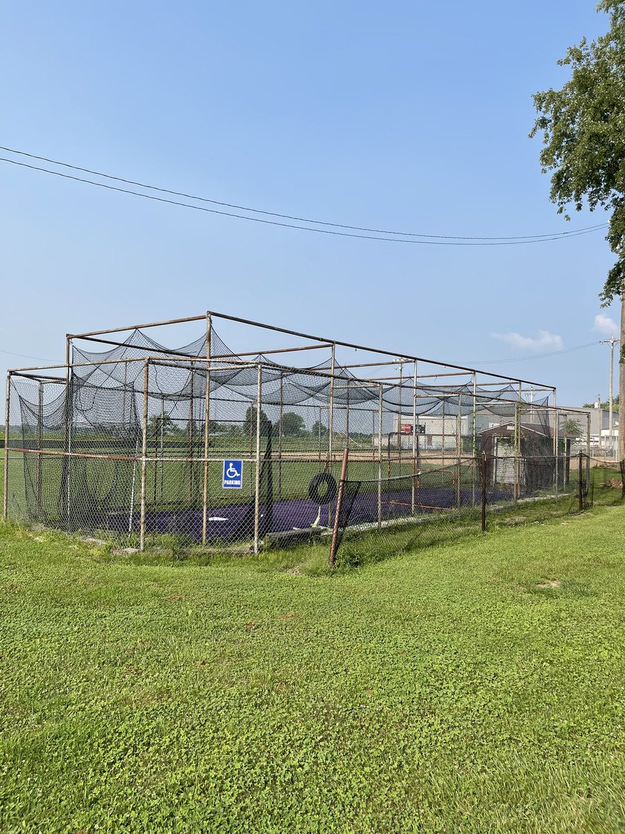 weaubleausb's tweet photo. Great Big Thank You ! To everyone who made our batting cage update possible. We couldn’t have done it without your continued support of our kids and athletic programs! #tigerstong 🐯💪🏼🥎 https://t.co/WwNFX0GfV6