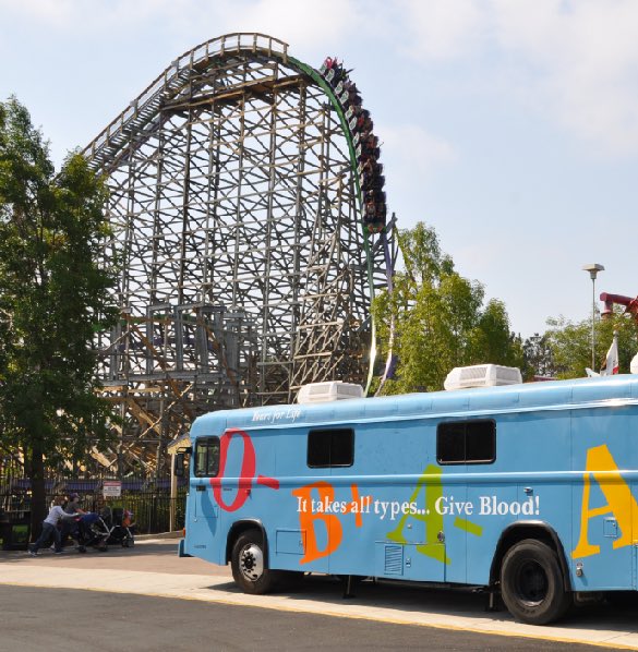sixflagsDK's tweet photo. We are partnering with @vitalantca this Thursday, August 12th as we host a Summer Blood Drive. There is still time to sign up and drop in. Every donor will receive a complimentary ticket to the park! To sign up visit => https://t.co/r1FhNi3pqq https://t.co/CkfXWfLsbs