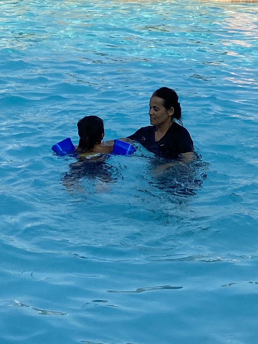 ryanleggoo's tweet photo. took my mom and nephew swimmin on some gang shxt https://t.co/pbU5CS8ZxF