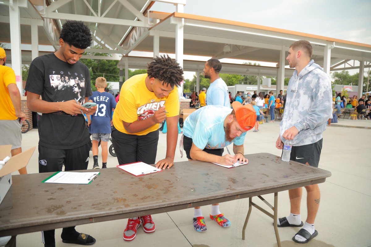 Ottawa University tweet media