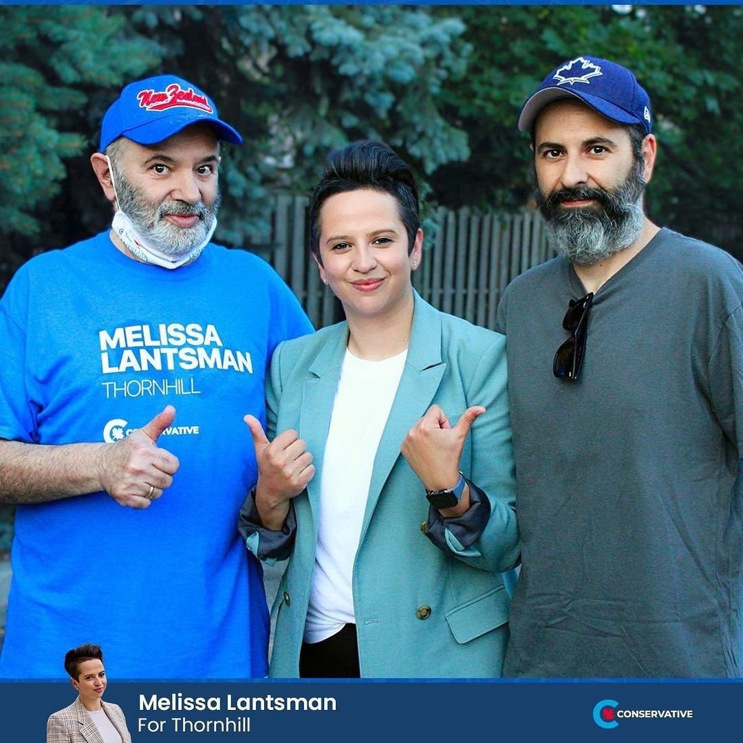 Alessacanada's tweet photo. I'm thrilled to be part of the @MelissaLantsman  volunteer teams.
I'm so grateful with @KentThornhillMP  and his continued support to the Venezuelan cause all these years.
I'm sure that Mellisa will follow his steps, she is a young passionate politician. 🔥🔥
#Canadaelections https://t.co/kTesu5u6wn