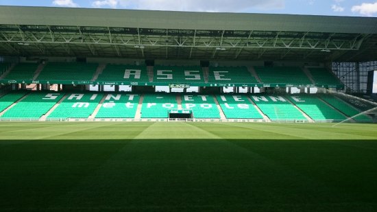 ActivRadio's tweet photo. [FOOT] 🔴 L'ASSE répond à Rouge Direct. 
🔴 Le collectif avait dénoncé des chants scandés lors de la rencontre ASSE-Lorient dimanche dernier au Chaudron. Chants qualifiés d'homophobes par Rouge Direct. 
➡️ https://t.co/0zZUv67SlA
#asse #ASSEFCL #foot #ligue1 
@ASSEofficiel https://t.co/MuENxDEUTW
