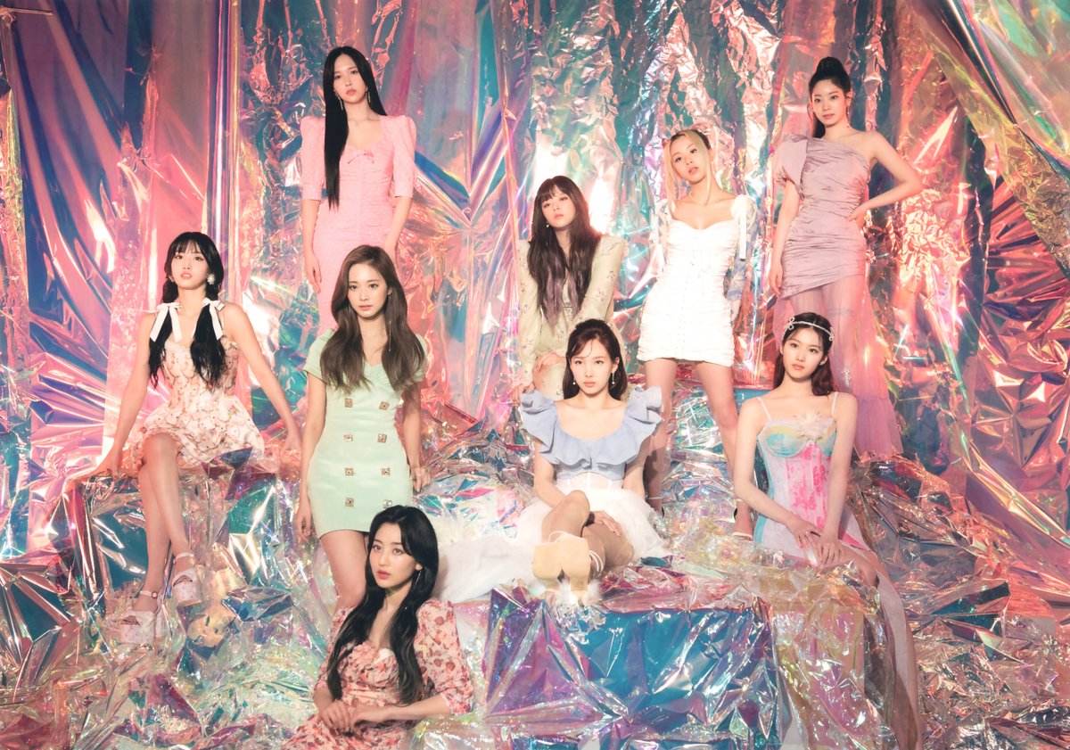 SCAN] TWICE MONOGRAPH Taste of Love TWICE (page 52&53) #트와이스